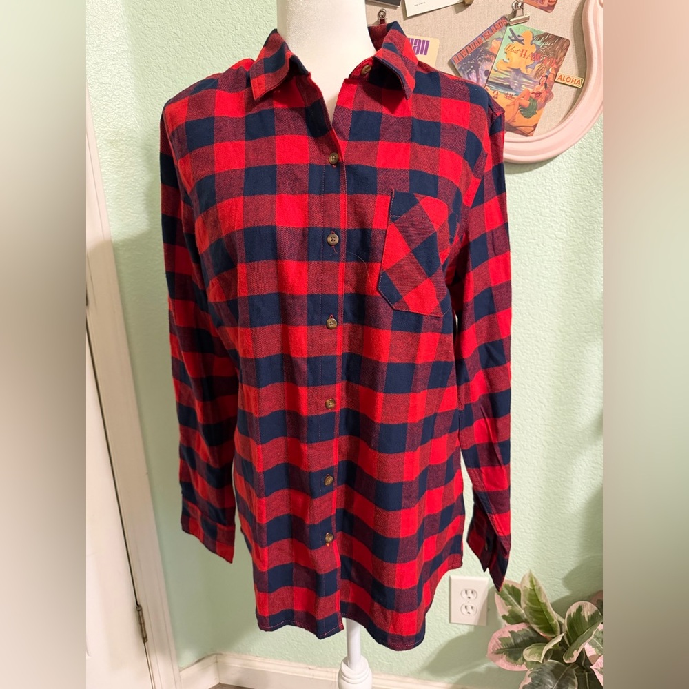 Field & Stream Red and Black Checkered Shirt